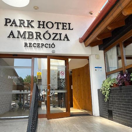 Park Hotel Ambrozia Hajdúszoboszló Εξωτερικό φωτογραφία